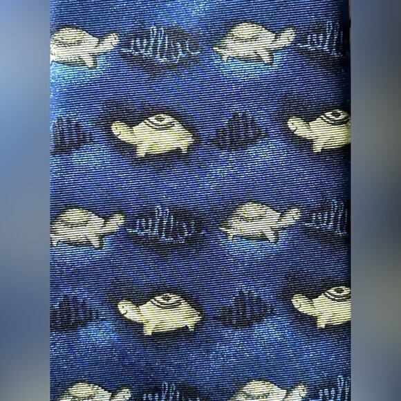 NWT marks and spencer navy turtle tortoise men’s designer silk tie unique gift - Picture 6 of 12